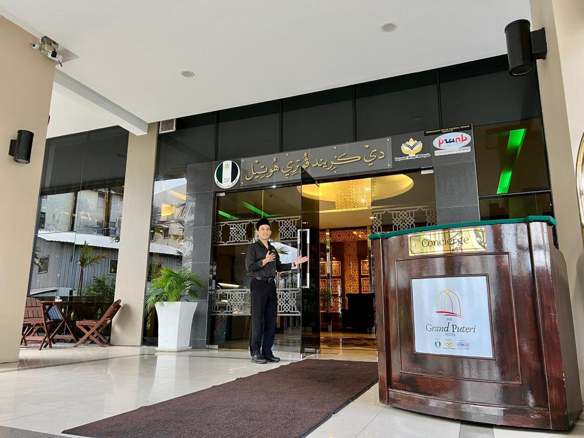 The Grand Puteri Hotel Kuala Terengganu Zewnętrze zdjęcie